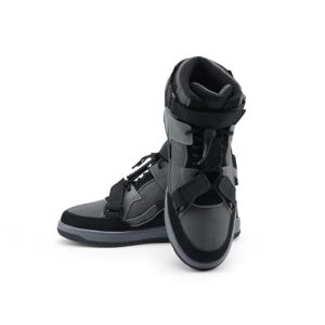 Men Top Sneakers The Dark